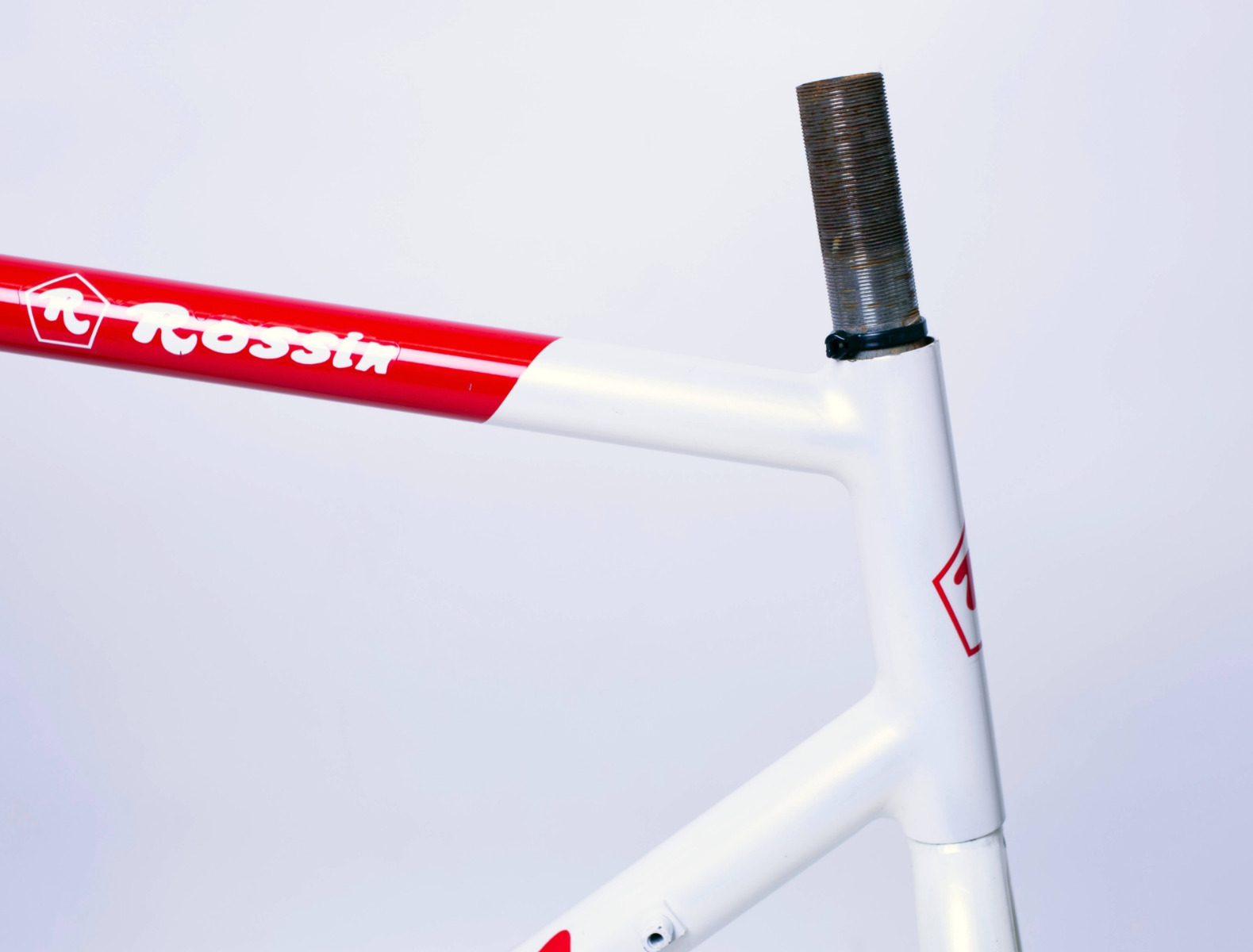 Rossin\u0020Red\u0020and\u0020White\u0020Frameset\u002056cm