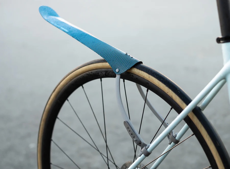 ASS\u0020SAVER\u0020WIN\u0020WING\u0020ROAD\u0020\u002D\u0020BLUE\u0020DOTS
